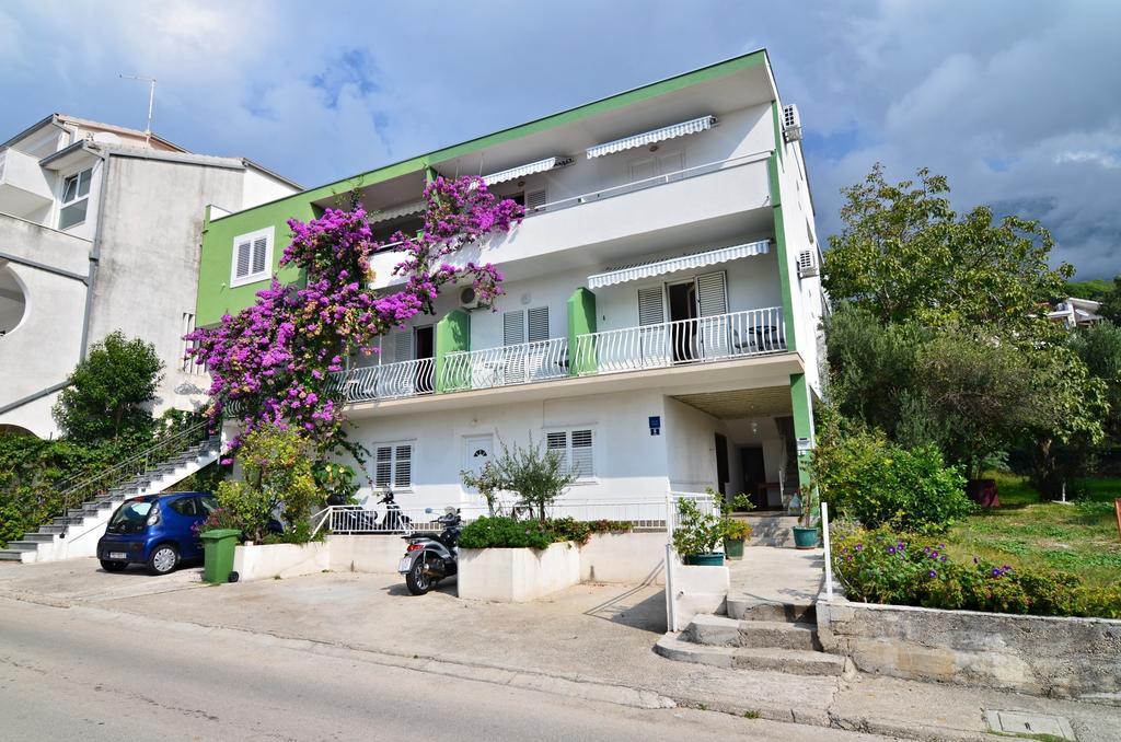 Apartments Sonja Tučepi Eksteriør billede
