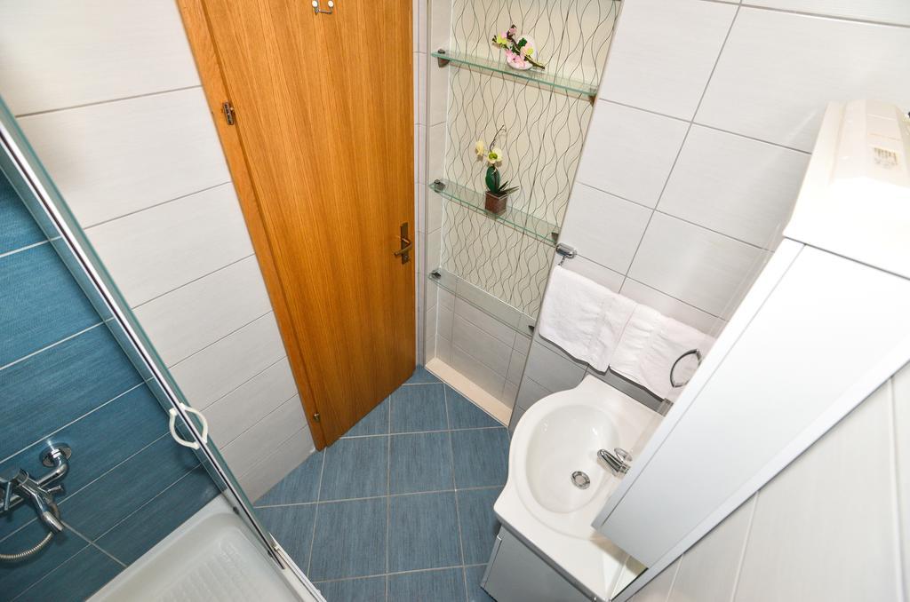 Apartments Sonja Tučepi Eksteriør billede